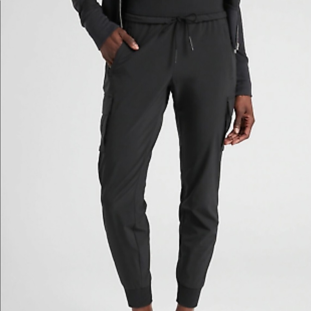 Athleta Sutton Joggers Size 8